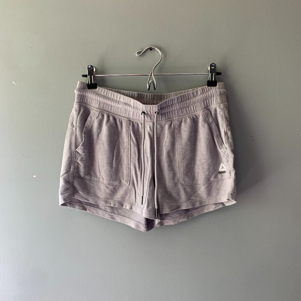 HOST PICK (7/21) REEBOK - SMALL - GRAY - MINI SHORT